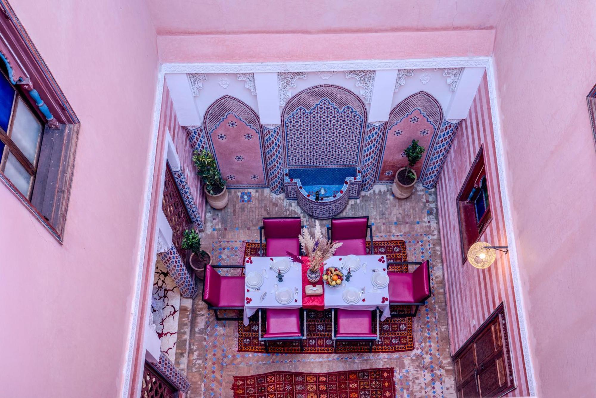 Riad Le Graff Pink Marrakesh Exterior photo